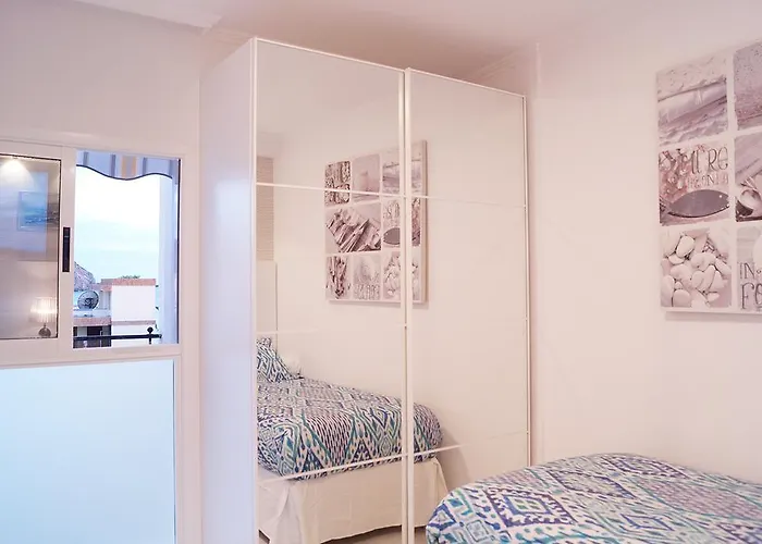 Beach Los Cristianos Sea View Centric أرونا