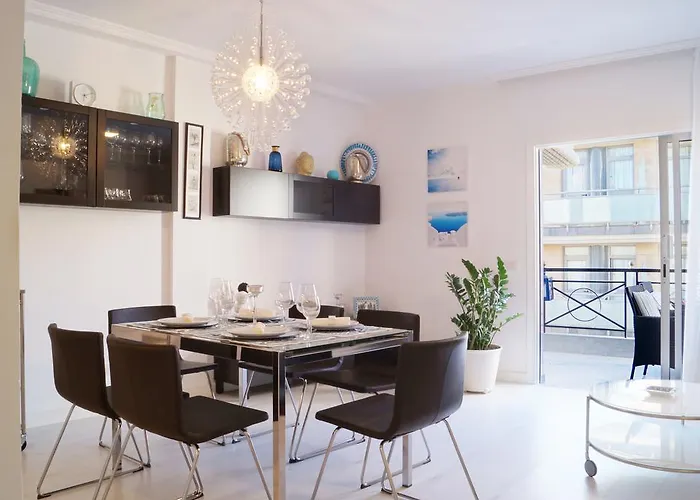 Beach Los Cristianos Sea View Centric شقة